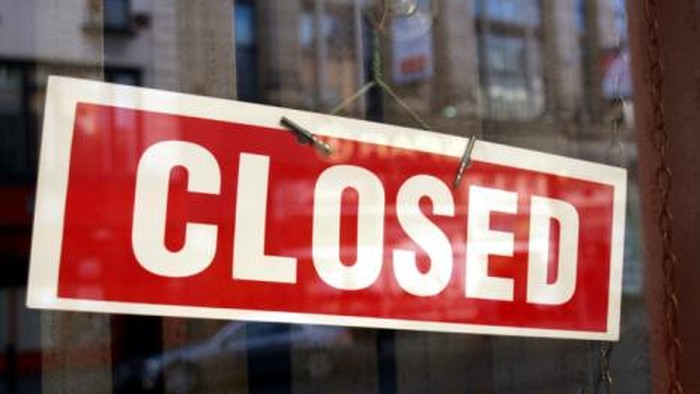 terjebak dalam restoran tutup terjebak dalam restoran tutup