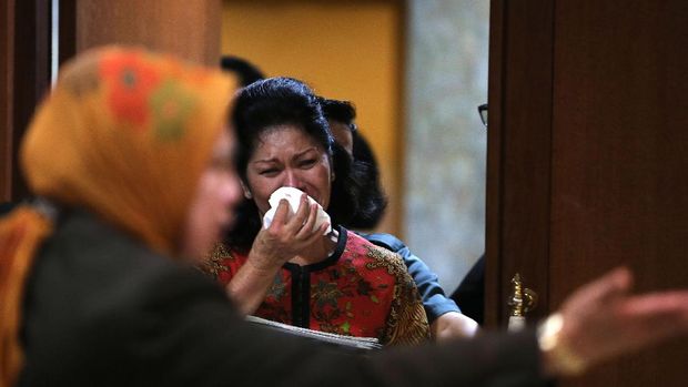 Sidang Etik Hakim Terduga Suap Rp 1 M, Napitupulu Dicecar Gaji Rp 50 Juta