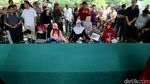 Eks Jubir KY Asep Fajar Dikebumikan