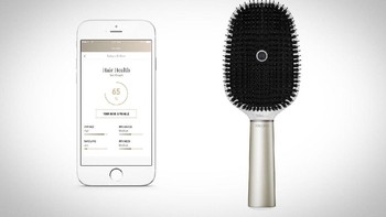 Nokia Kerastase Hair Coach disebut-sebut sisir terpintar di dunia yang punya sensor untuk menganalisis rambut serta mengajari penggunanya menyisir dengan benar. Tapi harganya sangat mahal, USD 200, untuk fungsi yang tak terlalu beda dengan sisir murah biasa. Maka produk ini pun gagal menarik minat. Foto: internet