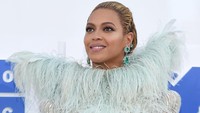 Tahun ini, diva berusia 35 tahun tersebut beberapa kali menggelar kegiatan amal dan aktif dalam memperjuangkan hak asasi manusia. Foto: Getty Images