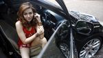 Si Cantik Veronika Jane di Honda CR-V