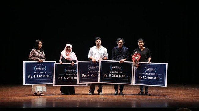 10 Penulis Terhot yang Paling Bersinar