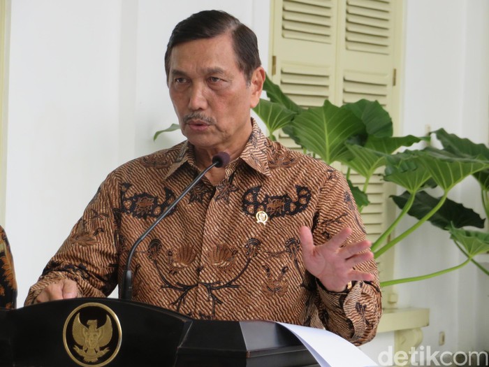 Luhut Pandjaitan: Kita Lawan Berita Hoax!