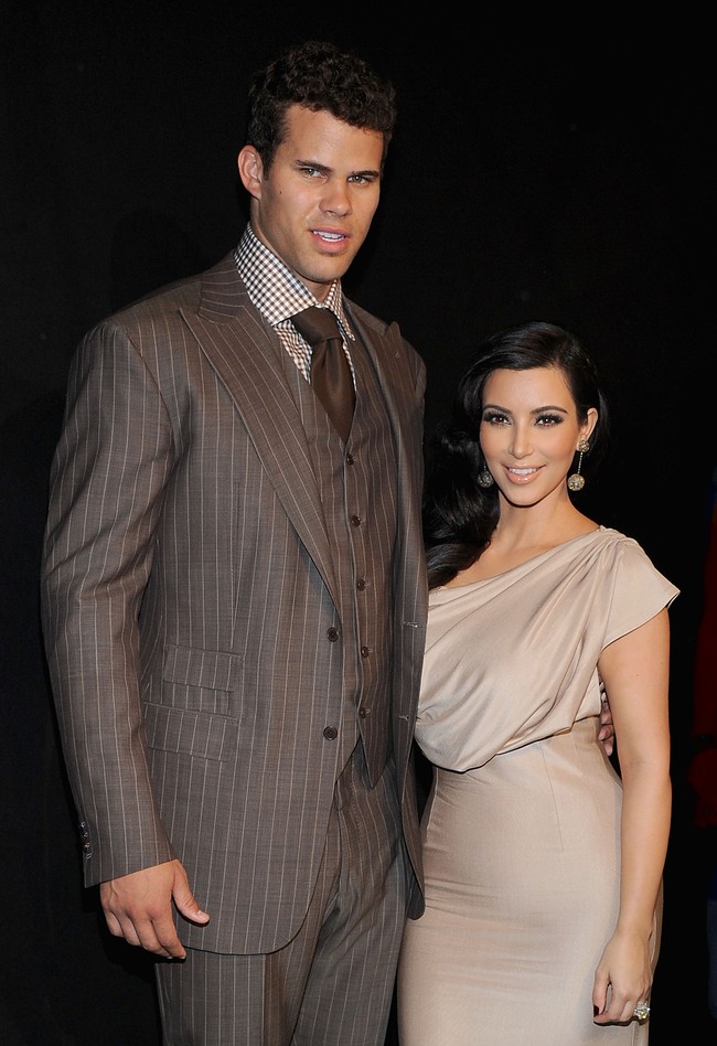 Pernikahan Kim Kardashian dan Kris Humphries melangsungkan pernikahan di Montecito, California, denagn biaya mencapai US$14 juta atau sekitar Rp 227 miliar. Menikah pada 20 Agustus 2011, rumah tangga keduanya hanya bertahan selama 72 hari. Foto: Jamie McCarthy/Getty Images