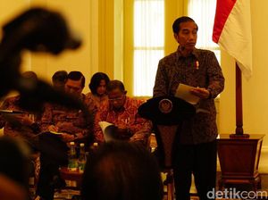 Jokowi: Siapa Pemain Jalur Distribusi Pangan?