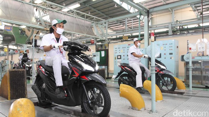 Motor Matik Masih Mendominasi Tahun Ini