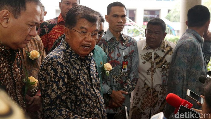 Kasus Bendera RI Bertuliskan Arab, JK: Pelanggar Harus Disanksi