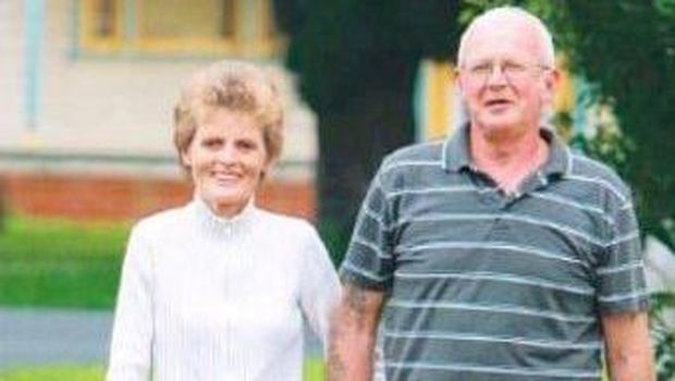 John dan istrinya, Vida (Foto: Leukodystrophy Australia)