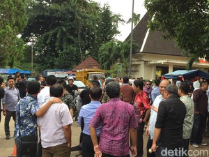 Asep Rahmat Dianggap sebagai Penghubung MA-KY yang Baik