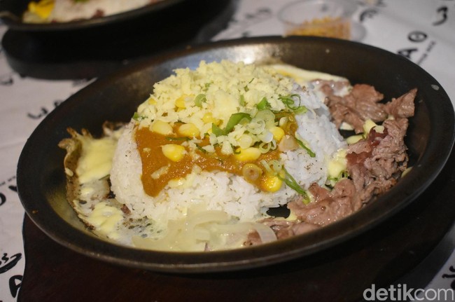 Ke BSD, Enaknya Makan Beef Pepper Rice dan Sushi di Tempat Ini