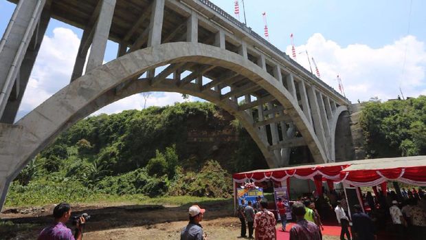 44 Km Jalan Tol Baru dan 9 Km Jembatan Berhasil Dibangun Sepanjang 2016