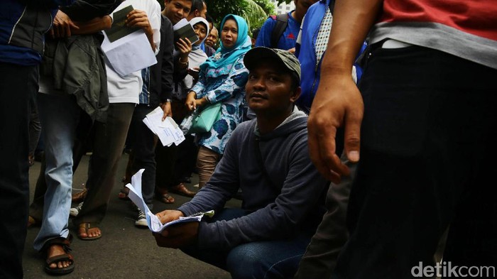 Biaya STNK Naik, FITRA: Ini Kado yang Sangat Pahit bagi Rakyat