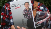 Penampakan salah satu buku yang laris terjual di Rumah Lembang.