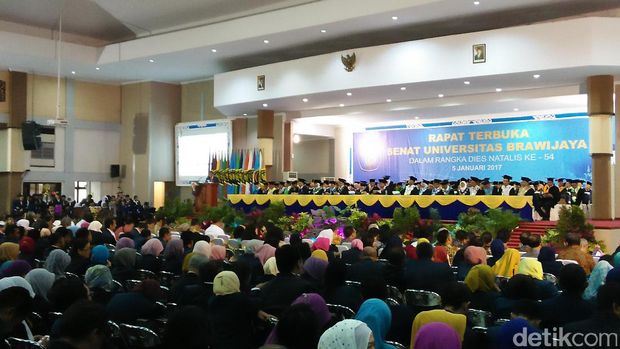 Darmin: Peran Sektor Digital Sangat Besar di Ekonomi RI