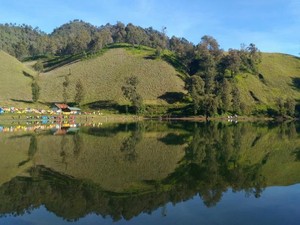 Perhatian! Per 1 Oktober, Mendaki Semeru Harus Booking Online