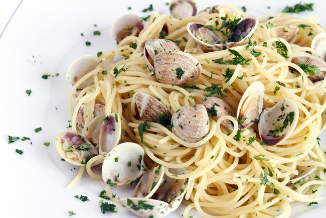 Punya Stok Kerang? Yuk, Buat Spaghetti dan Sup Krim yang Lezat!