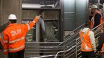 Evakuasi Korban Kecelakaan Kereta Api di New York