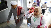 Novel melaporkan Ahok, setelah Ahok menyinggung masalah riwayat pekerjaannya itu usai persidangan di Gedung Kementerian Pertanian (Kementan), Jakarta Selatan, Selasa (3/1) lalu.