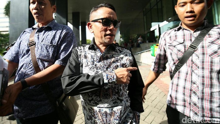 Dirjen Pajak Baru Kenal Ipar Jokowi Saat Didatangi di Kantor