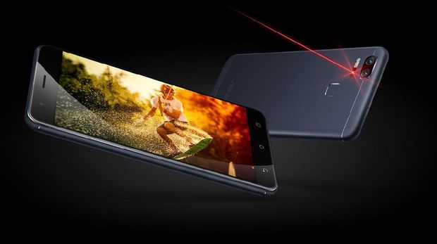 ZenFone 3 Zoom <i>Pede</i> Saingi iPhone 7 Plus