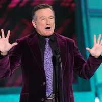 Robin Williams juga menikahi mantan babysitternya. Ternyata, sang babysitter pernah jadi selingkuhannya saat masih menikah dengan Valerie Velardi.  Foto: Kevork Djansezian