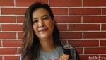 Oppie Andaresta Ramaikan Rumah Lembang