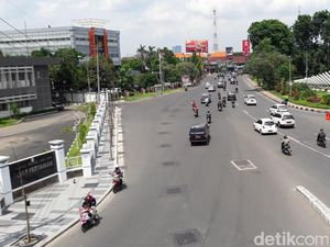 Pengerjaan Frontage Road Sisi Barat dan Timur Tuntas 2018