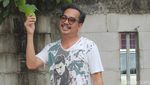 Gaya Kocak Indra Birowo