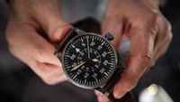 Jam tangan dari tahun 1943 seharga £5200. Leon Neal/Getty Images/detikFoto.