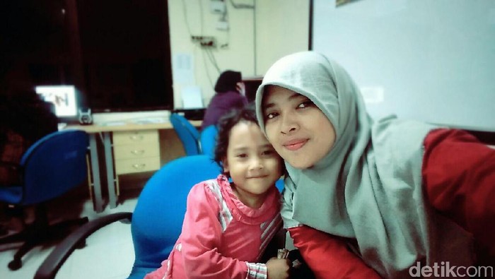 Cerita Evi, Pekerja Sosial yang Pernah Ditinju Ibu-ibu