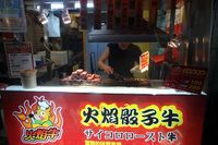 Ada banyak jajanan enak di Shilin Night Market (Wahyu/detikTravel)