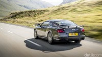 Dengan angka di atas, Bentley berani mengklaim kalau Continental Supersport merupakan mobil mewah berkapasitas 4 penumpang yang tercepat di dunia saat ini.