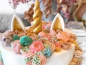 Ini Sebabnya Makanan Bertema Unicorn Masih Tetap Populer