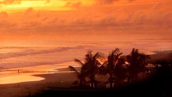 Sunset di Pantai Jetis Purworejo