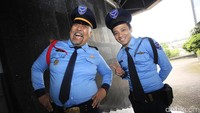 Meski hampir mirip namun Indro menekankan bahwa tetap ada perbedaan film itu dengan film-film terdahulunya.