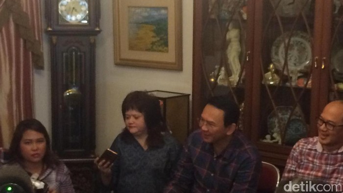 Ahok Dapat Dukungan dari Teman Kuliahnya di Trisakti