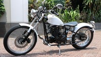 Untuk mengendarai motor tidak perlu memiliki sosok yang garang, bertato atau bertubuh besar, seperti yang ada di benak banyak kalangan.