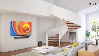 Jika dibandingkan dengan Mi Mix, ketebalannya hanya 37%. Foto: Xiaomi