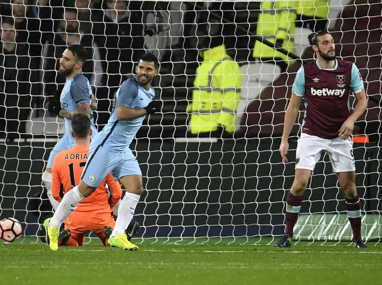 City Gilas West Ham 5-0