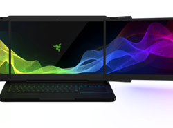 Sensasi Tiga Layar 4K Laptop Gaming Razer
