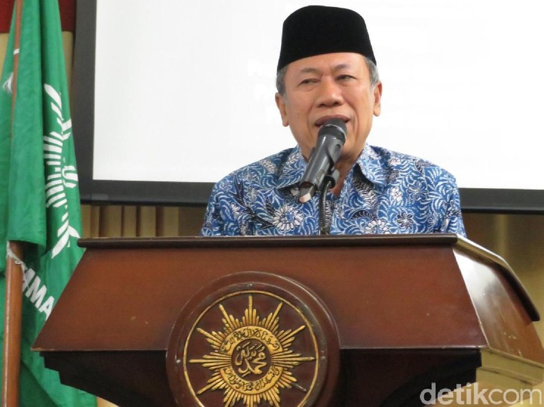 Ketua Muhammadiyah: Siapa Pun Harus Ditolong Meski Beda 