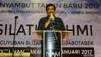 Cawagub DKI Jakarta Djarot Saiful Hidayat saat menggelar acara silaturahmi bersama warga Blitar se-Jabodetabek yang digelar di kawasan Kemayoran, Jakarta Pusat, Minggu (8/1/2017).