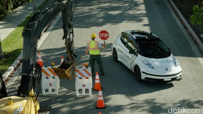 Uji Coba Mobil Otonom Nissan