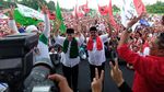 Hadiri Rapat Umum, Rano-Embay Disambut Meriah