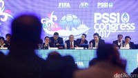 Dalam kesempatan itu, Ketua Umum PSSI Edy Rahmayadi kemudian langsung menunjukkan ketegasan dengan menyatakan bahwa permasalahan Persebaya sudah selesai dan mereka akan masuk di Divisi Utama.