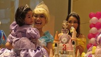 Bilqis merayakan HUT ke-3 dengan konsep princess atau putri raja.