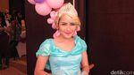 Ayu Ting Ting Nyawer di HUT Bilqis