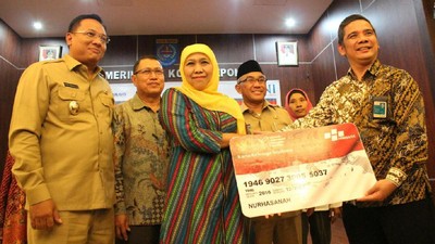 Mensos Khofifah Luncurkan e-Warong KUBE PKH