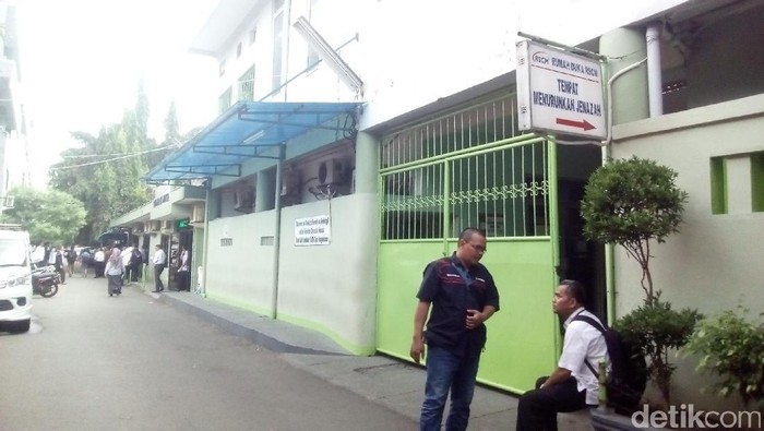 Mahasiswi yang Tewas di Kebon Jeruk Dibawa ke RSCM